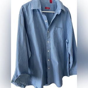 IZOD Long Sleeve Button Down Shirt- size XL- blue checkered
